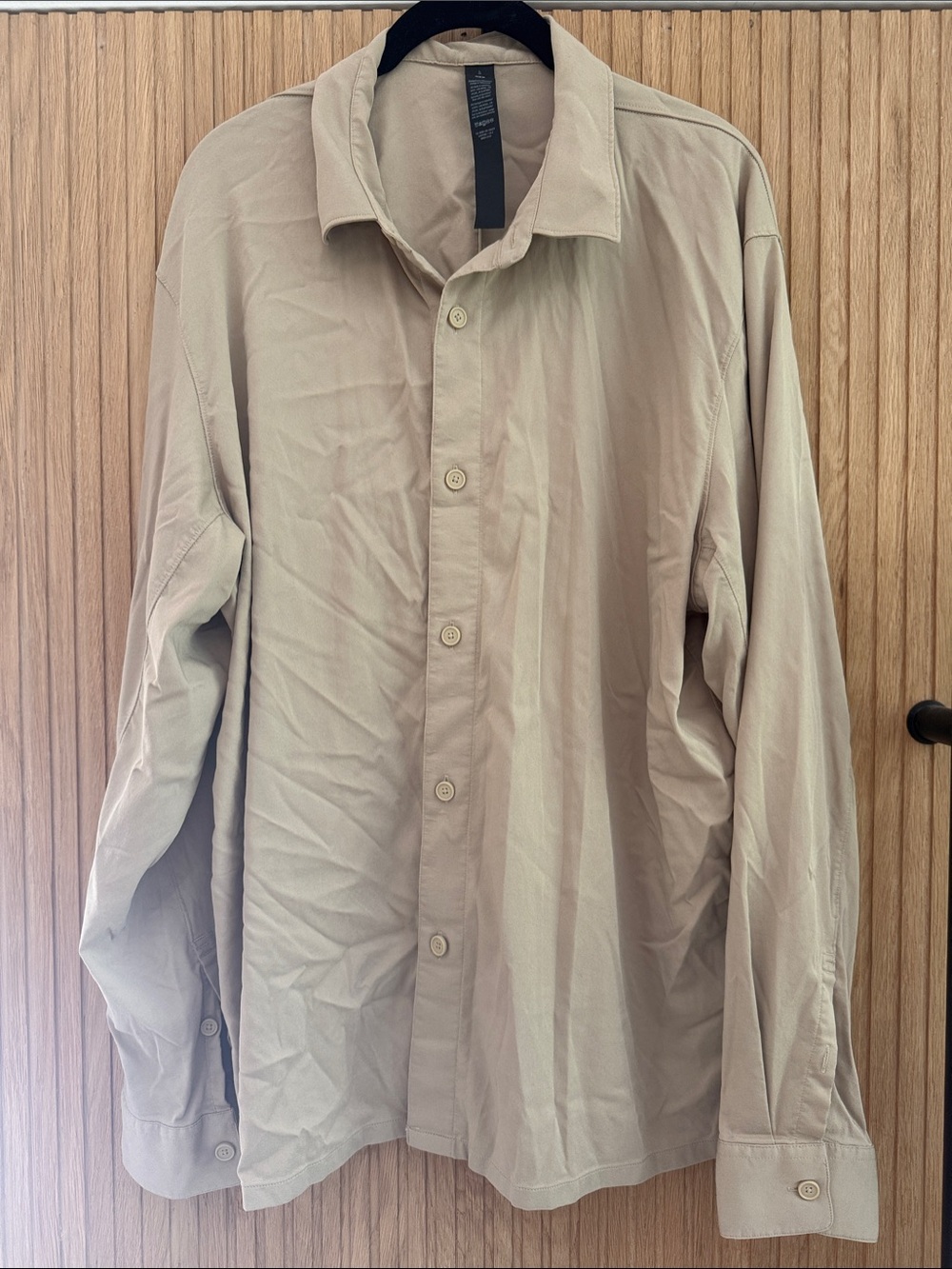 lululemon athletica Men's Tan Lightweight Button-Front Shirt Jacket large button